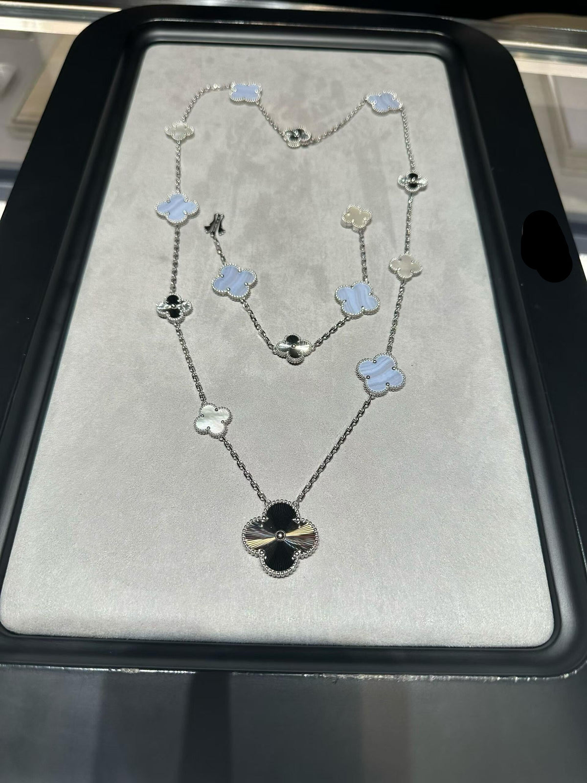 [⭐Miroze ] 25 NEW CLOVER 15 MOTIFS PURPLE CHALCEDONY