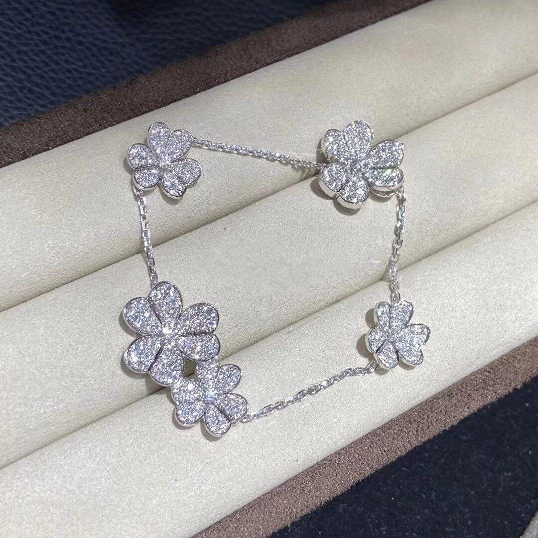 [⭐Miroze]FRIVOLE SILVER 5 FLOWERS BRACELET