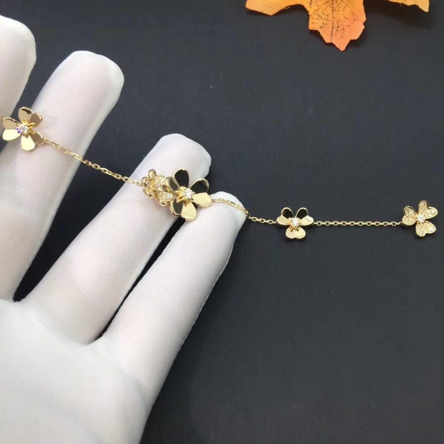 [⭐Miroze]FRIVOLE GOLD 5 FLOWERS BRACELET