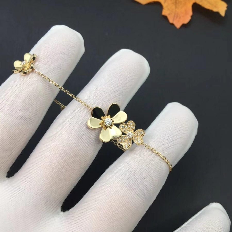 [⭐Miroze]FRIVOLE GOLD 5 FLOWERS BRACELET