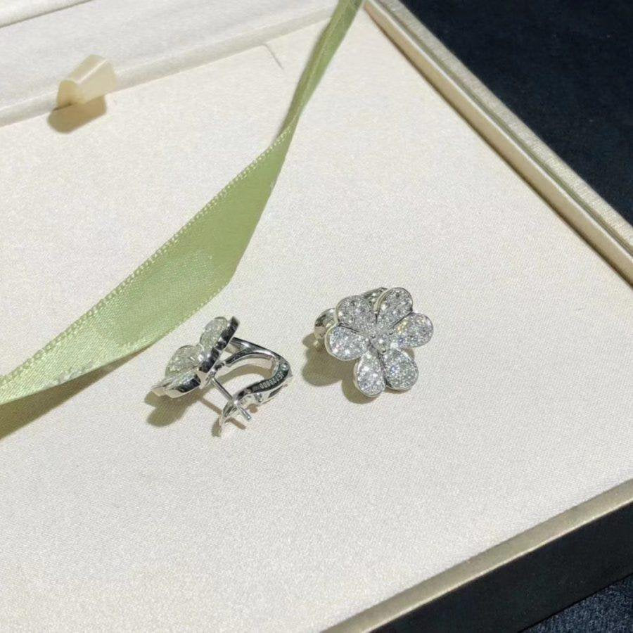 [⭐Miroze] FRIVOLE SILVER FLOWER DIAMOND EARRINGS