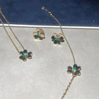⭐Miroze FRIVOLE  FLOWER MALACHITE EARRINGS