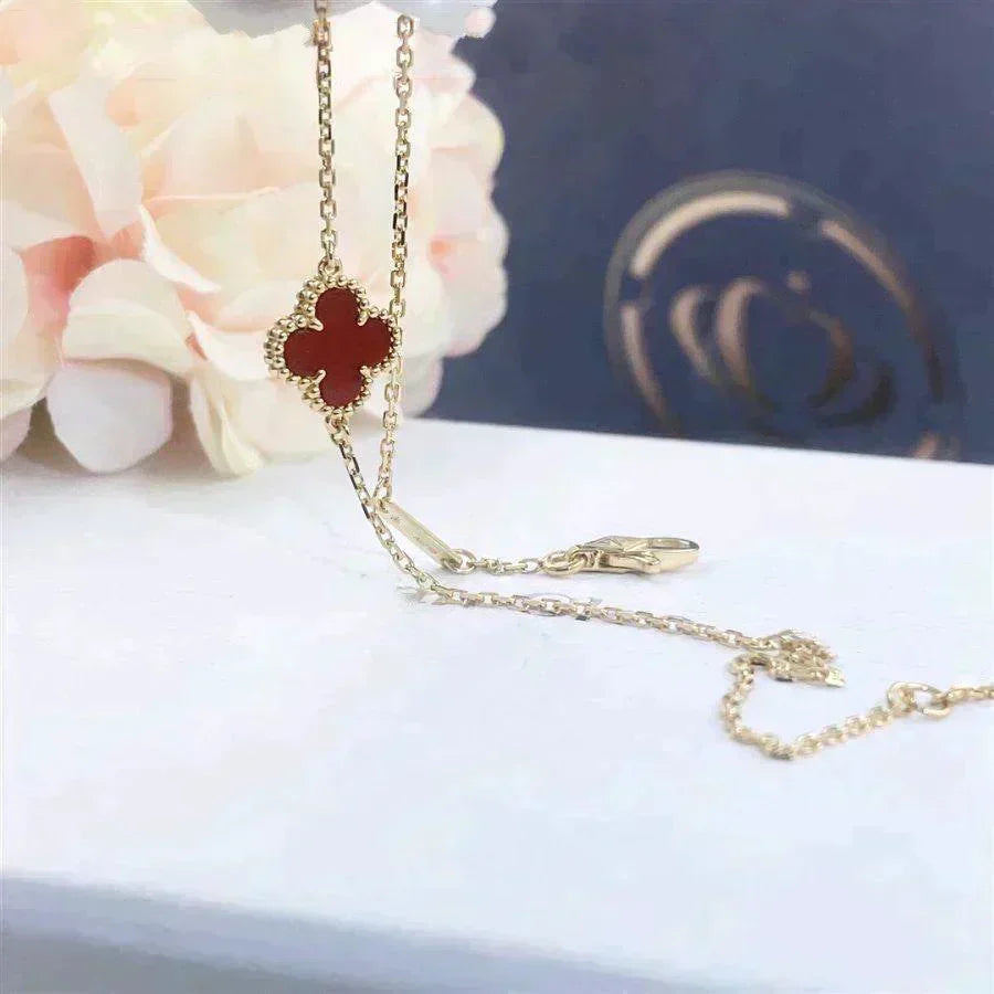 ⭐Miroze CLOVER  CARNELIAN SINGLE FLOWER BRACELET