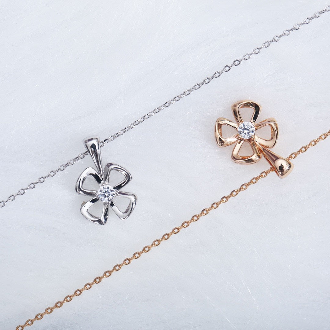 [⭐Miroze]FIOREVER NECKLACE DIAMOND CENTER