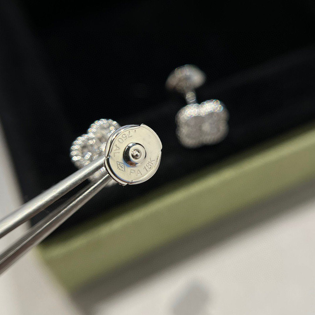 [⭐Miroze]CLOVER MINI DIAMOND STUD EARRINGS