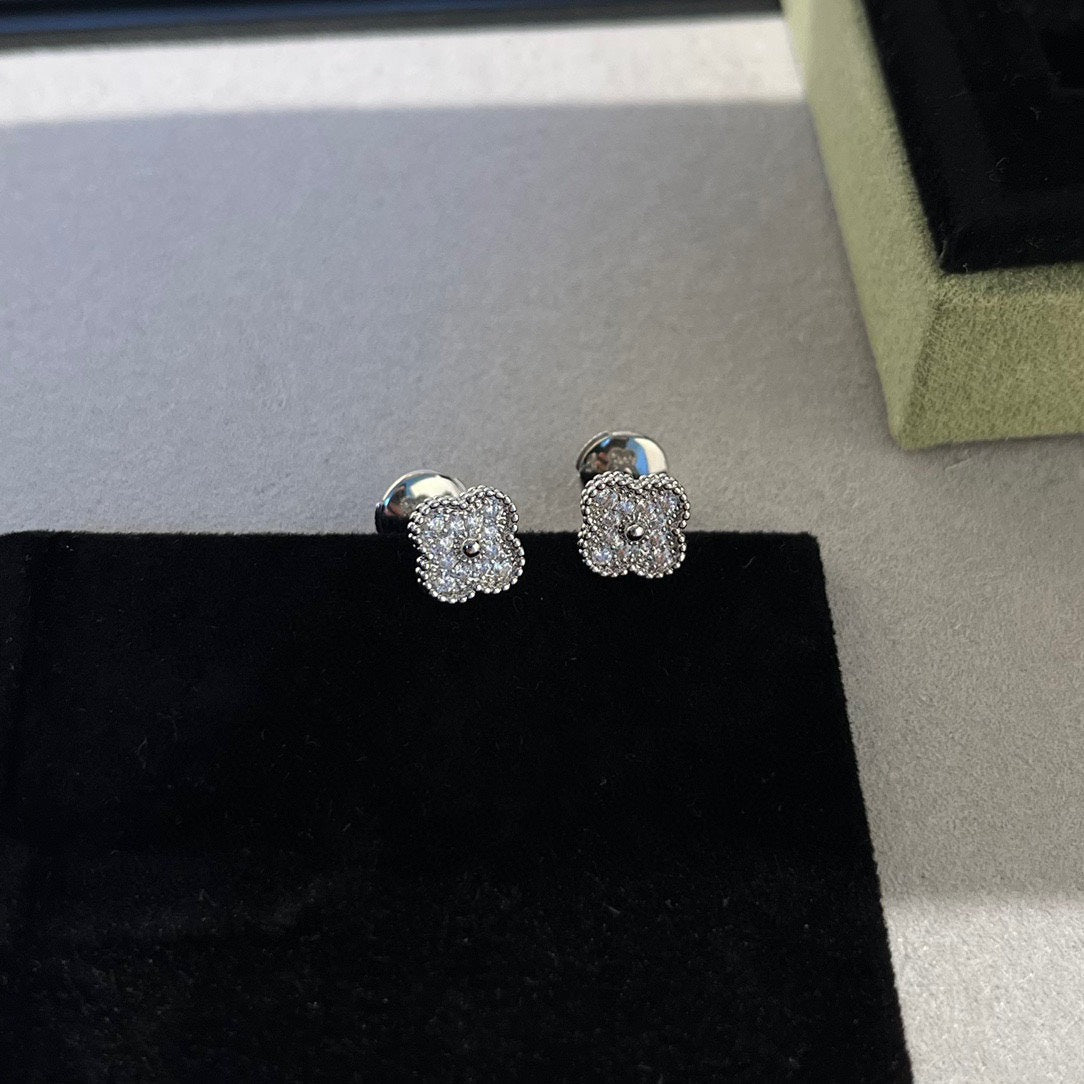 ⭐Miroze CLOVER MINI DIAMOND STUD EARRINGS