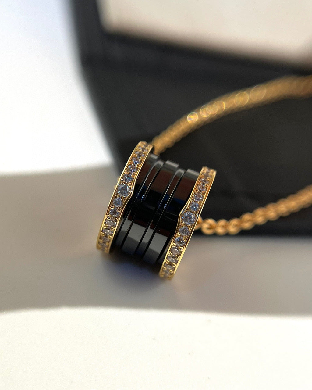 [⭐Veya]ZERO 1 BLACK CERAMIC DIAMOND PINK GOLD NECKLACE